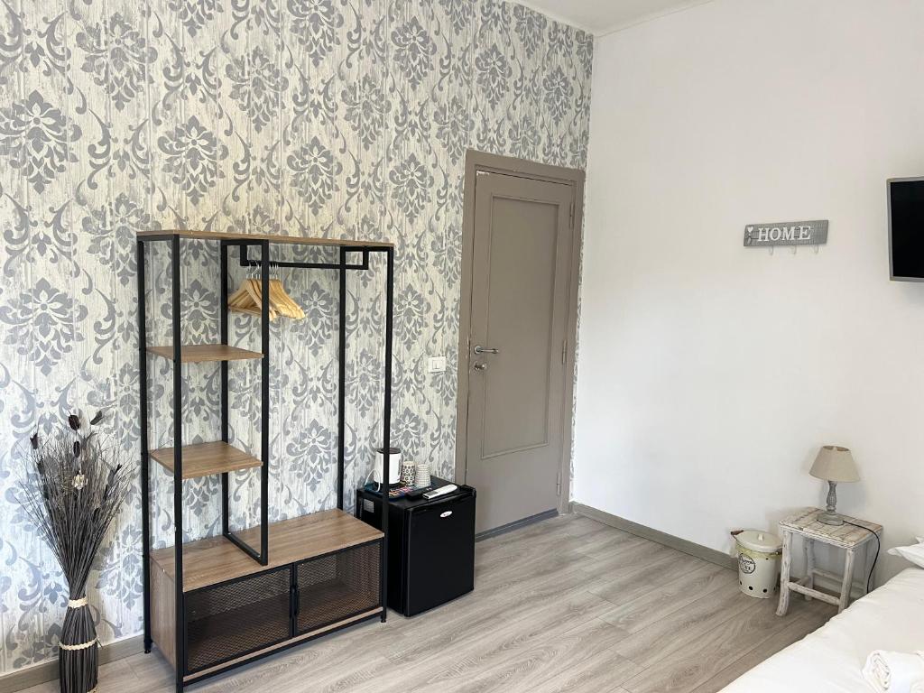 A bed or beds in a room at A Quattro Passi Da