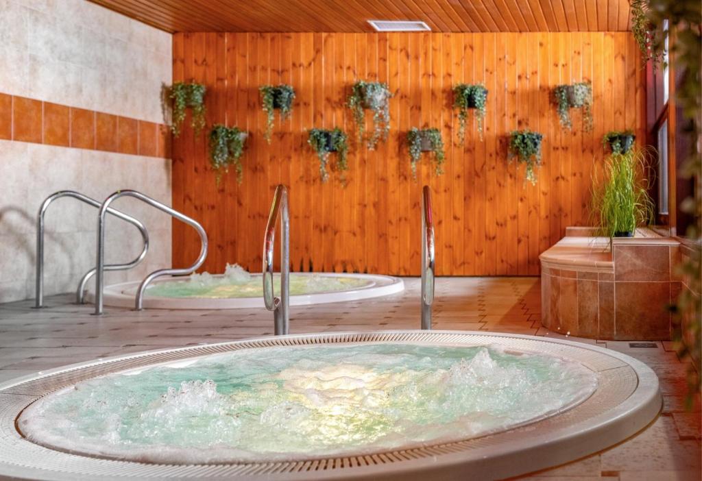 Koupelna v ubytování Hotel Club Tihany