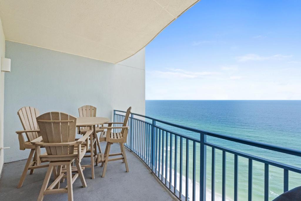 Sterling Breeze by Panhandle Getaways - Apartment With Sea View