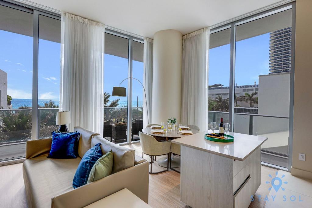 Spectacular ocean and beach view, Hollywood (updated prices 2026)