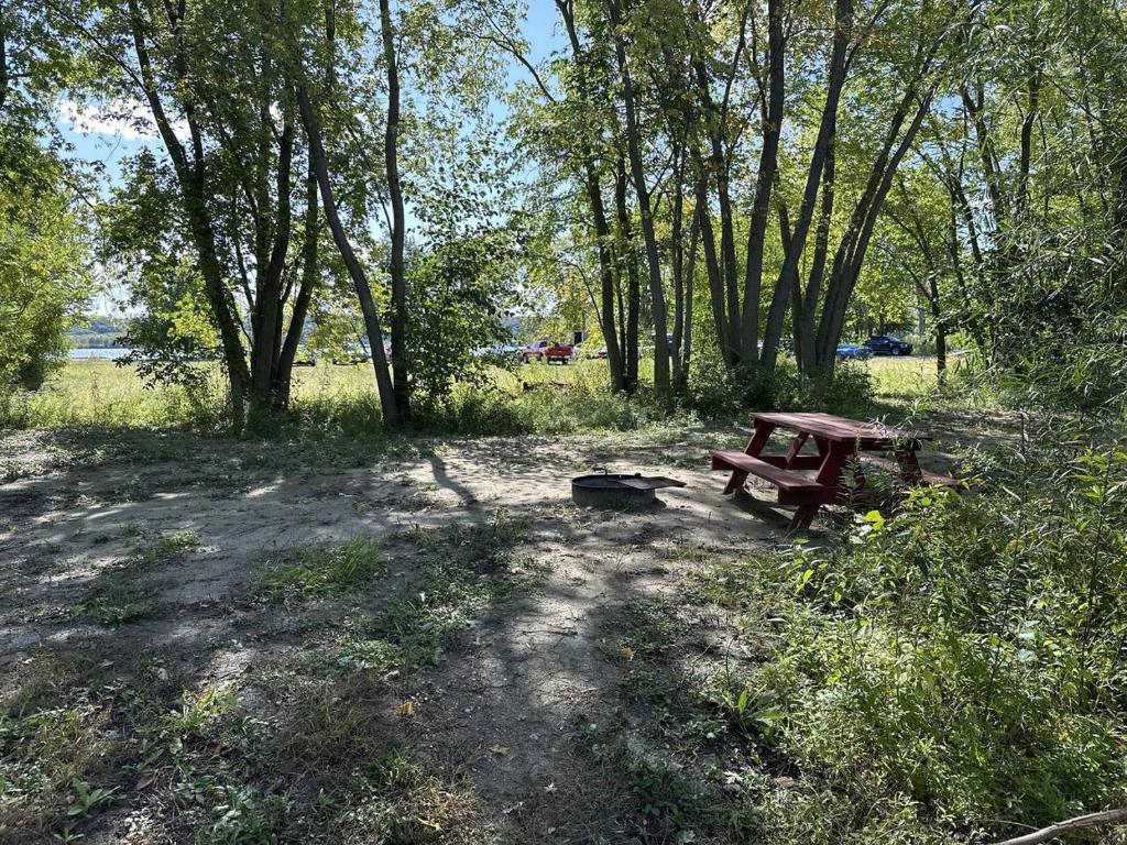 Zahrada ubytování KAYAK STARVED ROCK CAMPGROUND