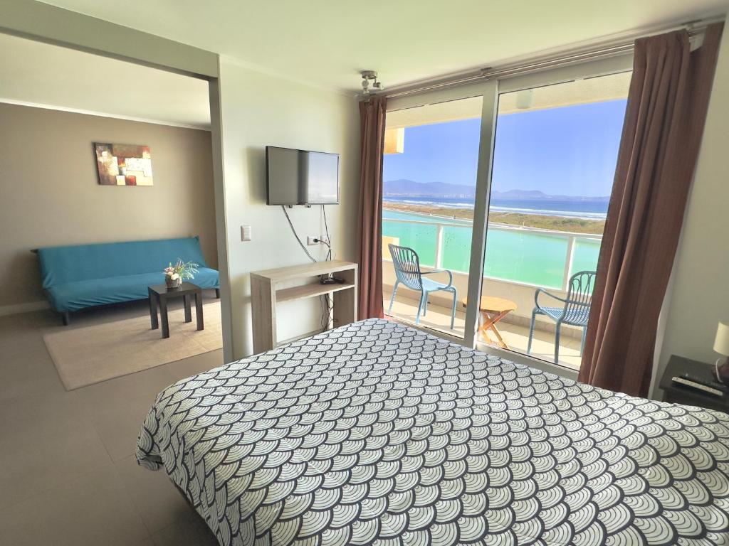 Departamentos Laguna del Mar - One-Bedroom Apartment