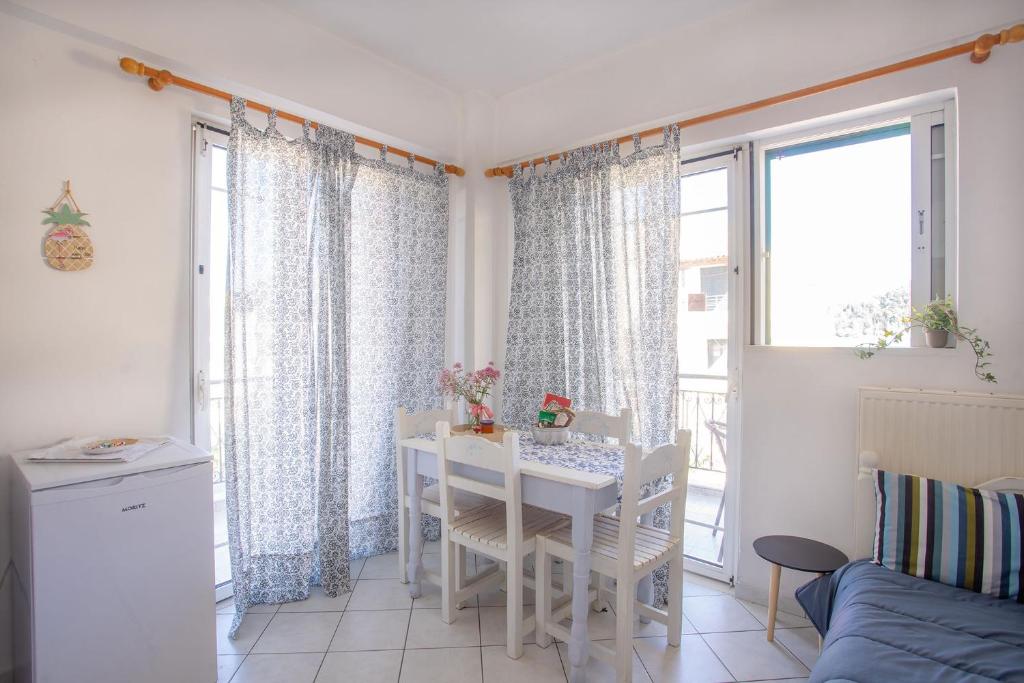Fotografija u galeriji objekta A1- Mikro Karavi Apartment u Nidri