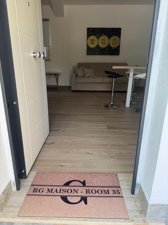 Certifikát, hodnocení, plakát nebo jiný dokument vystavený v ubytování RG MAISON - Room 35
