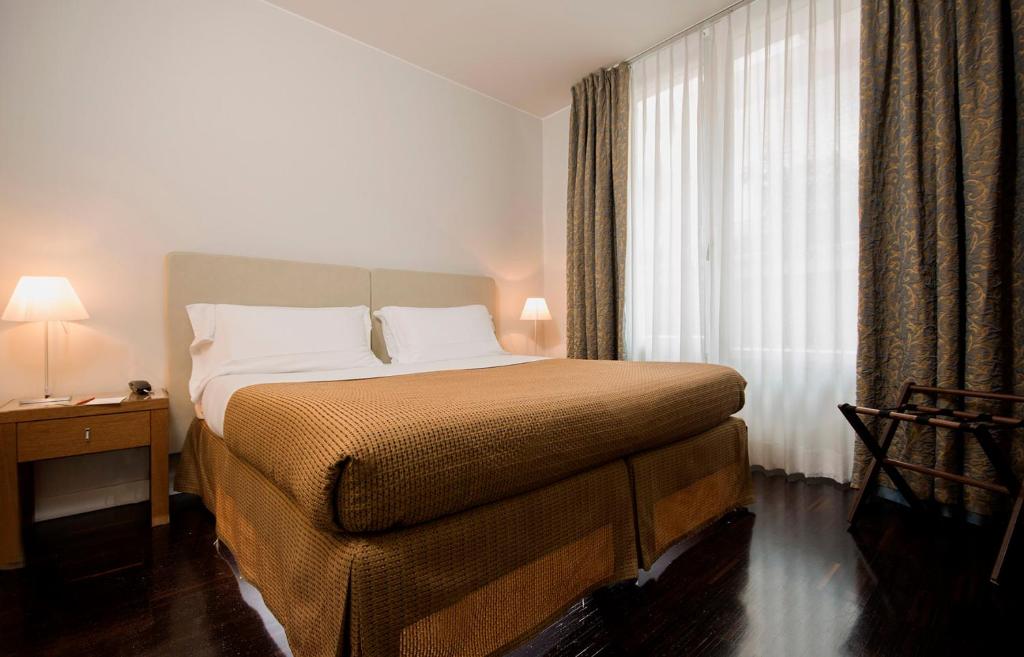 National Hotel - Resim 38