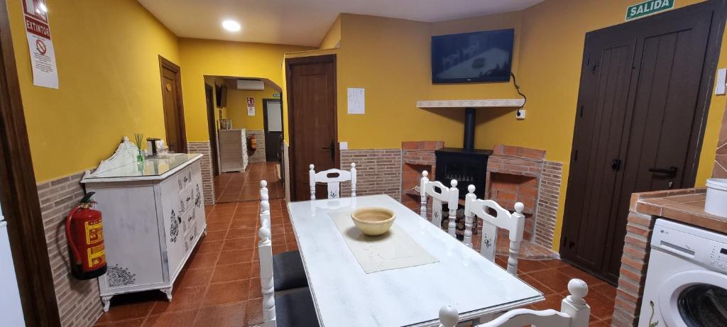 Kuchyň nebo kuchyňský kout v ubytování Apartamento Turistico "El Rincón de la Pernila"