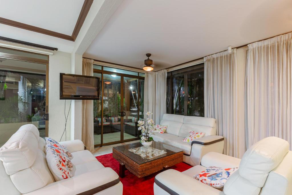 Posezení v ubytování Green Villas El Coco