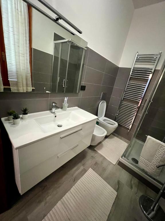Chez Vittoria - Standard Double Room With Shared Bathroom