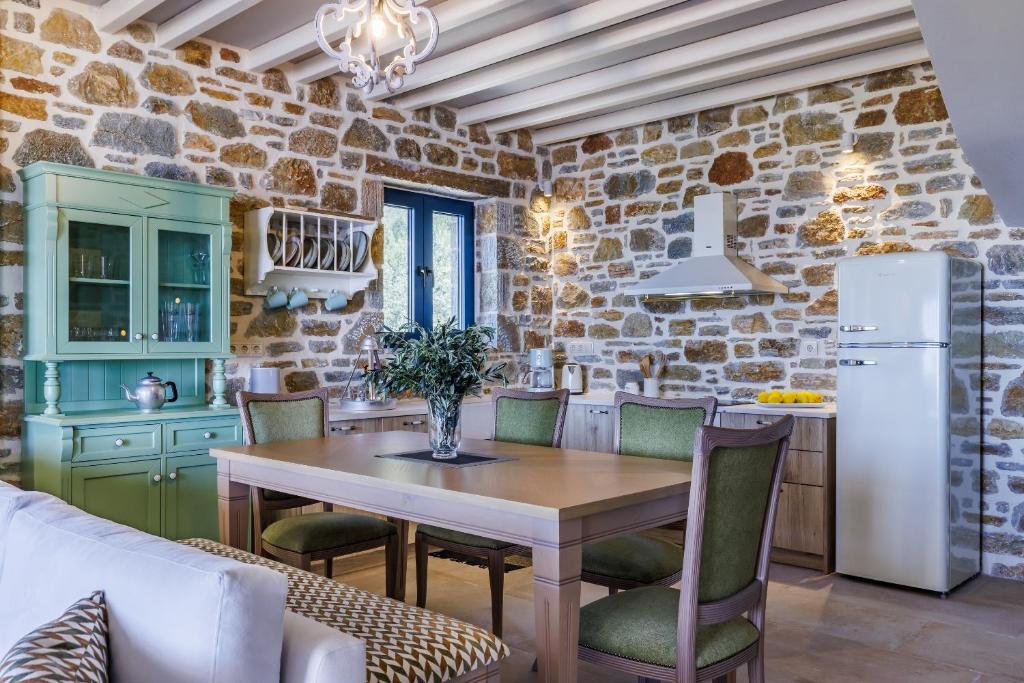 A seating area at RODON Luxury Villas