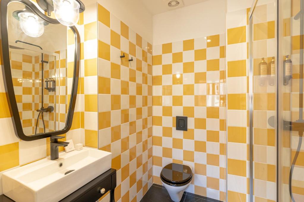 Westlight Lisboa Madalena - Resim 36