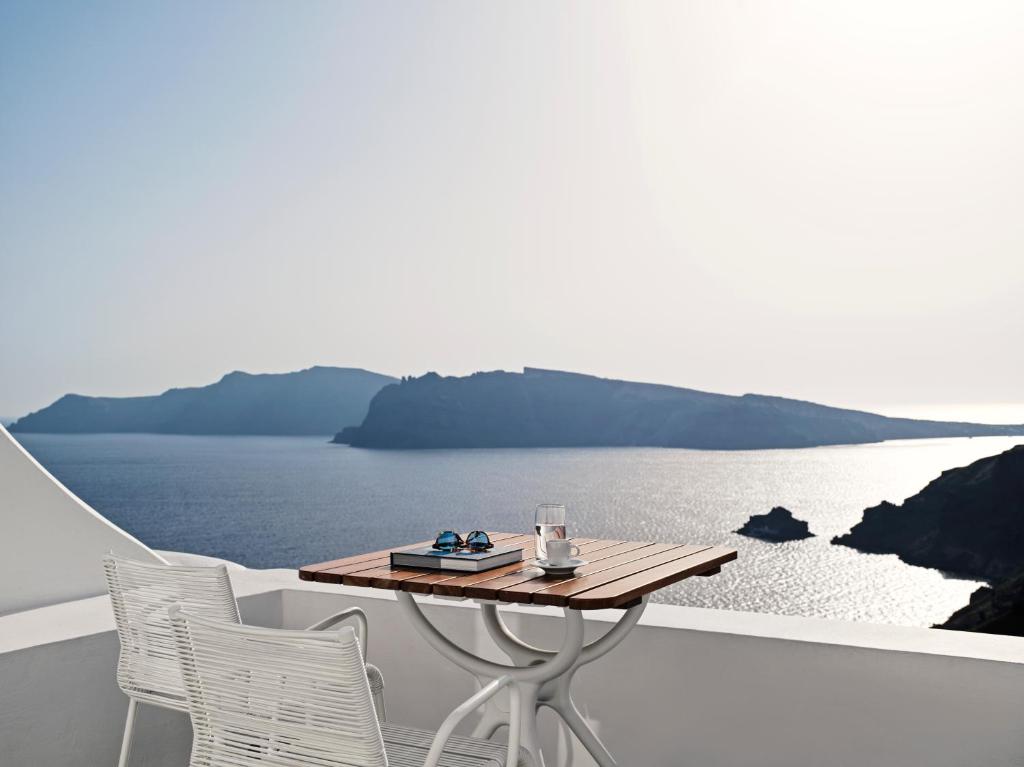 Katikies Santorini - The Leading Hotels Of The World - Junior Suite Con Caldera View