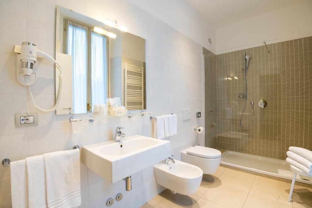 Koupelna v ubytování Hotel Centrale