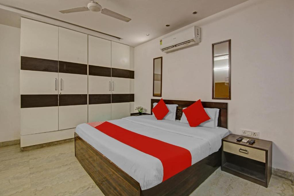 Gallery image of Collection 81027 Soni Inn in New Delhi