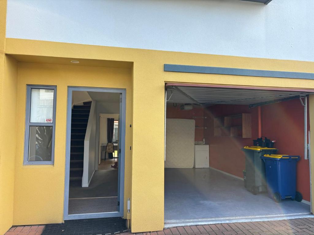 Exteriér nebo vchod ubytování New Lynn Tidy House
