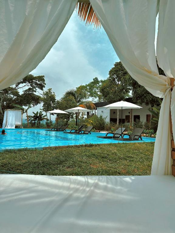 Bazén v ubytování Finca Hotel el Valhalla nebo v jeho okolí