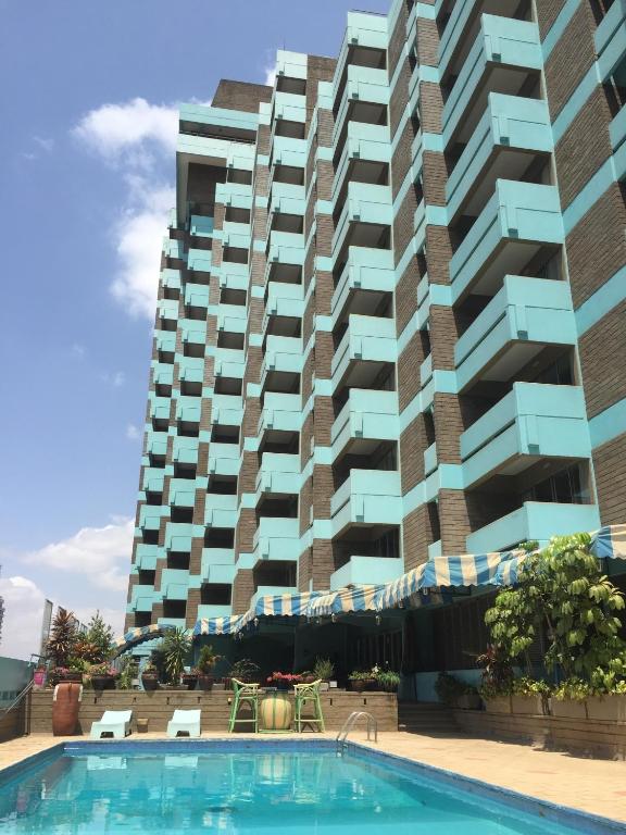 Bazén v ubytování Chester Hotel and Suites Nairobi, City Centre CBD nebo v jeho okolí
