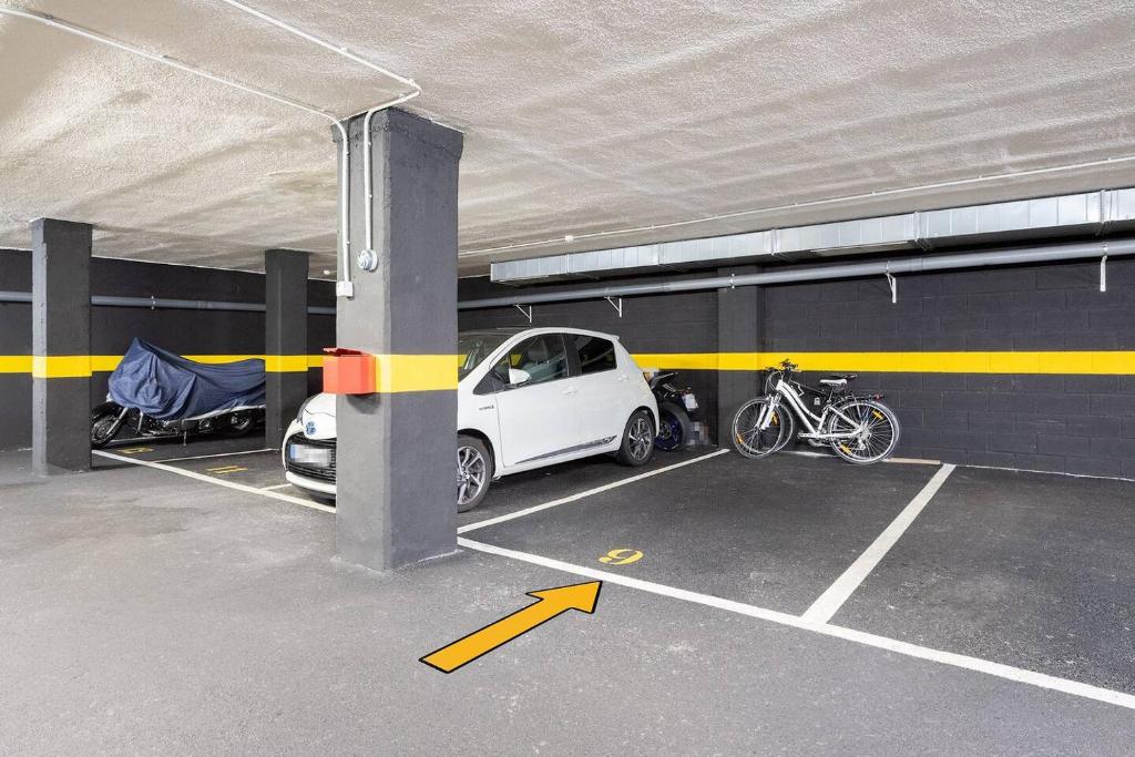 Kép Apartamento soleado, aparcamiento gratuito, a pie del centro szállásáról Oviedóban a galériában