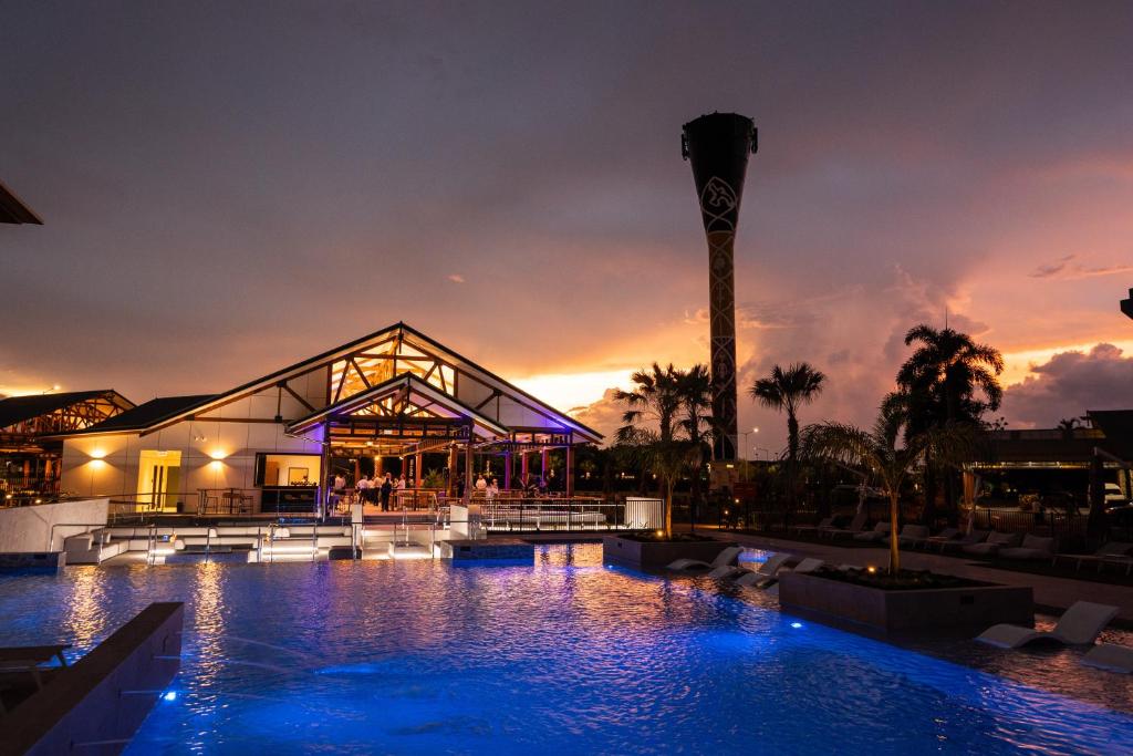 Bazén v ubytování Ibis Darwin Airport Hotel nebo v jeho okolí
