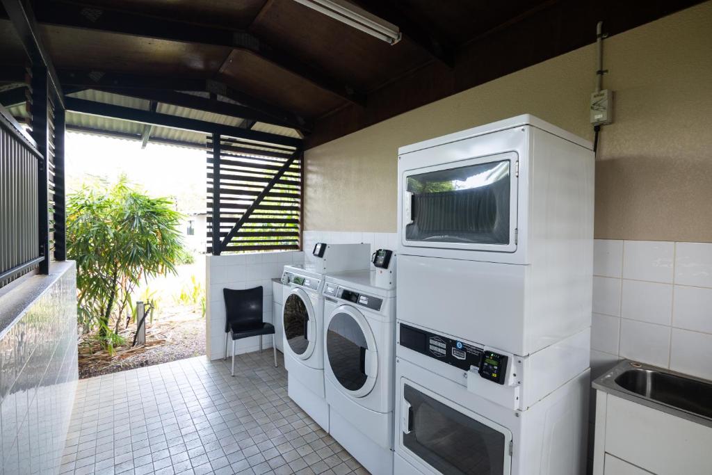 Ibis Darwin Airport Hotel - Resim 30