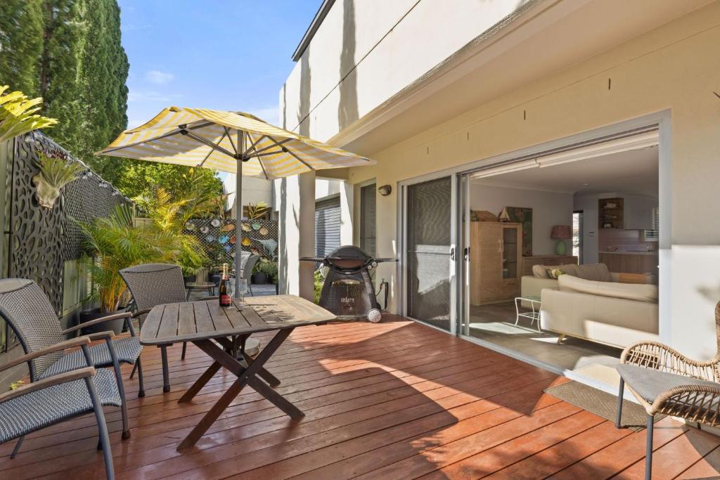 Balkón nebo terasa v ubytování Inish by Experience Jervis Bay