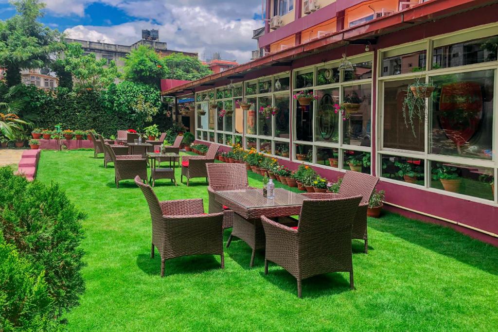 Zahrada ubytování Hotel Crown Plaza