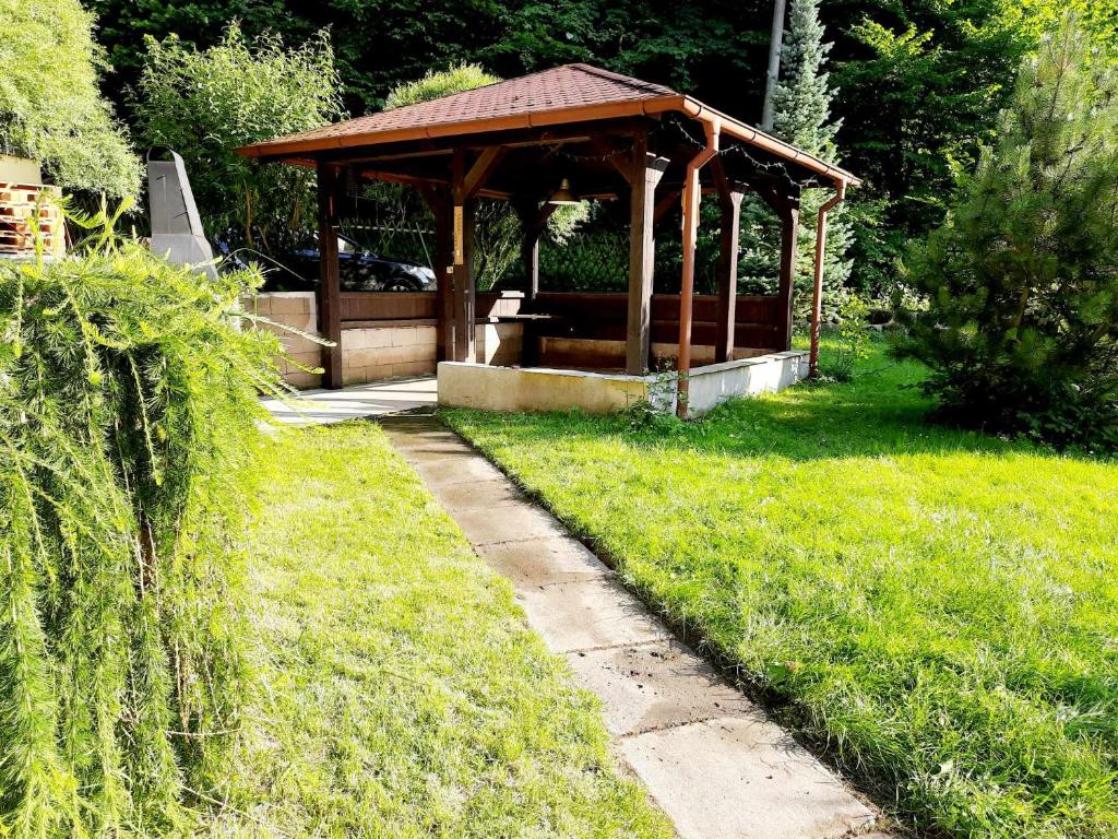 Zahrada ubytování Apartman Lucie