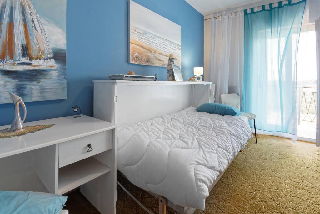 Posteľ alebo postele v izbe v ubytovaní Holiday Home Vlady by Rent Istria