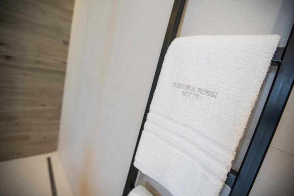 Koupelna v ubytování Albergo Diffuso Dimora Rossi Suite B&B