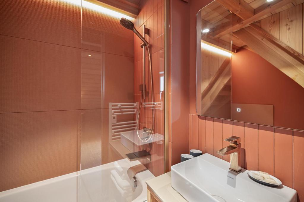 Koupelna v ubytování Alliey & Spa Piscine Appart-hôtel Serre chevalier