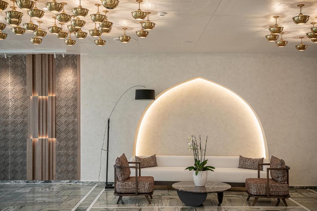 Posezení v ubytování Civitel Akali Hotel
