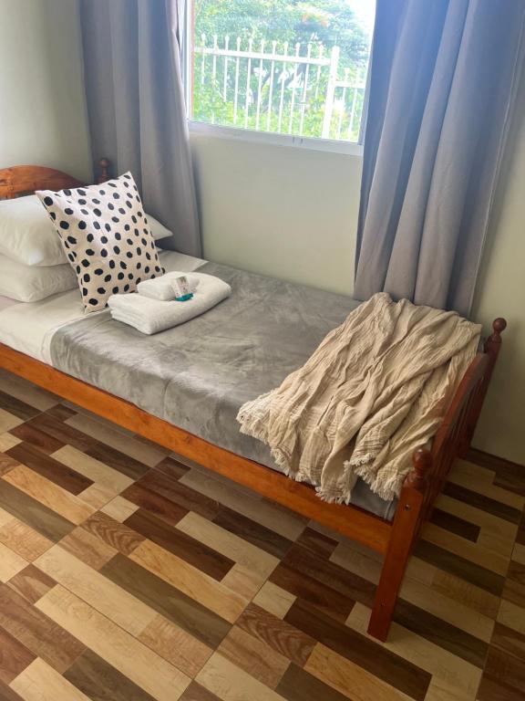 Postel nebo postele na pokoji v ubytování “Marley’s Home“