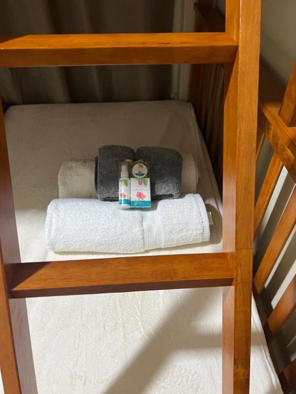 Postel nebo postele na pokoji v ubytování “Marley’s Home“