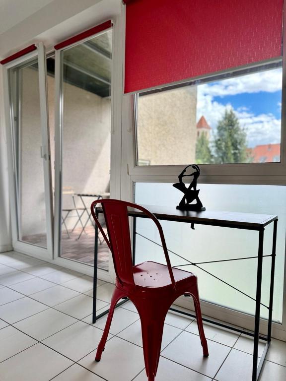 ParkSide by BestChoice - Self Check-in with Parking Option - 3