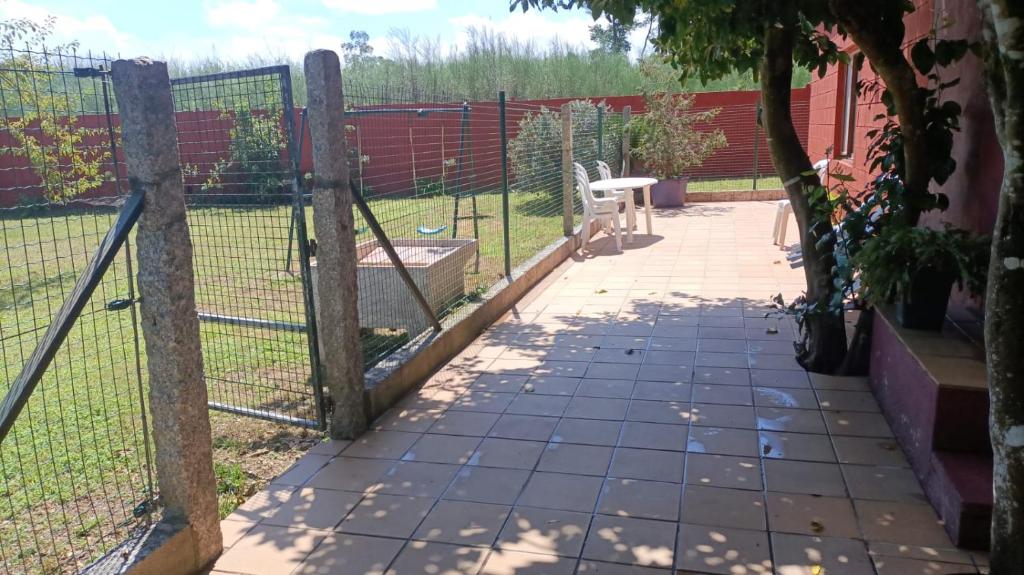 Ogród w obiekcie Casa de campo tranquila en vilar cerca de santiago