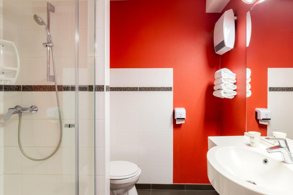 Koupelna v ubytování Ace Hotel Arras-Beaurains
