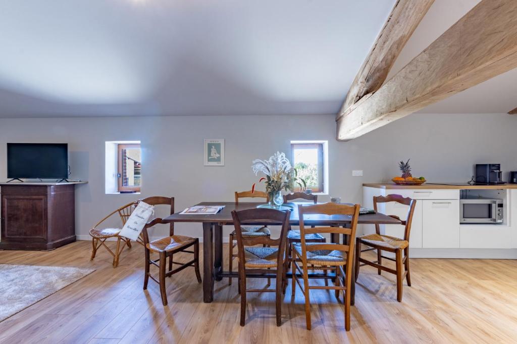 Kuchyň nebo kuchyňský kout v ubytování Ô DOMAINE DU ROUSSILLON