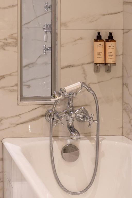 Hôtel Gabriel Paris - Resim 45