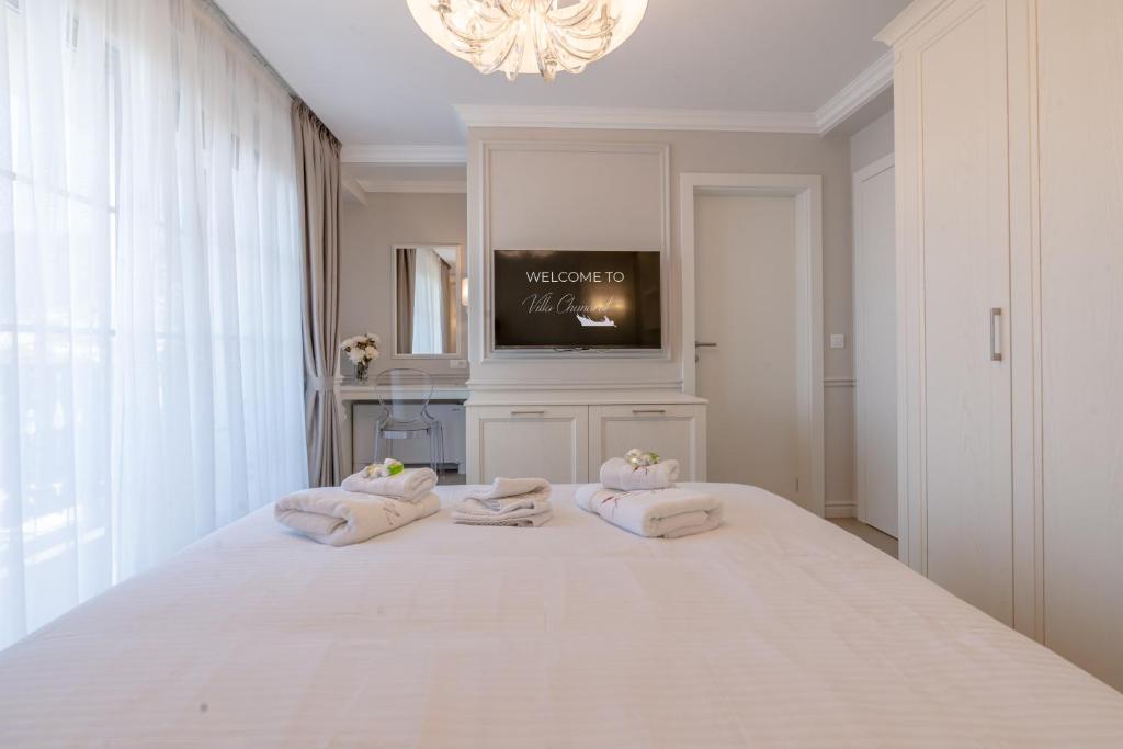 Postel nebo postele na pokoji v ubytování Villa & Spa Chunarot