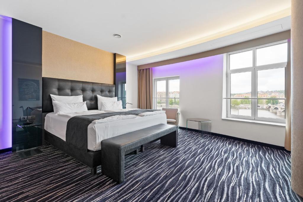 Dancing House - Tančící dům hotel - 15