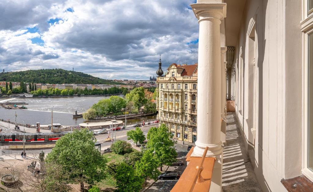 River Dance Suites by Adrez - Resim 33