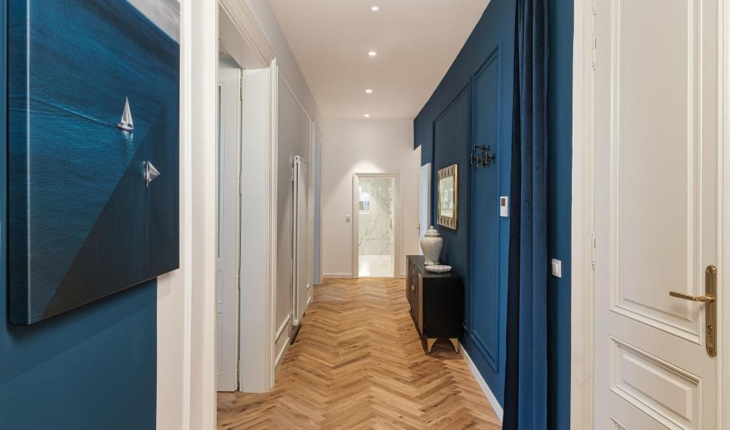 River Dance Suites by Adrez - 19