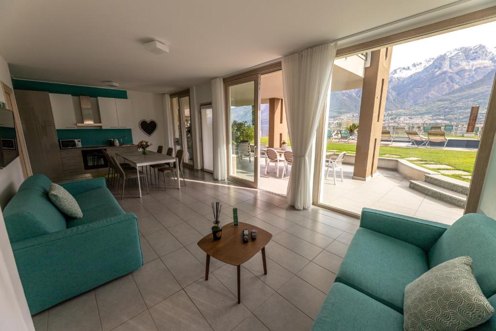 Een algemene foto van de bergen of uitzicht op de bergen vanuit het aparthotel