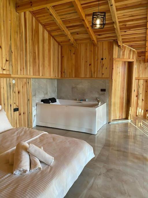 Eviniz rahatlığında, eşsiz doğa manzaralı dağ evi - Chalet De Deux Chambres