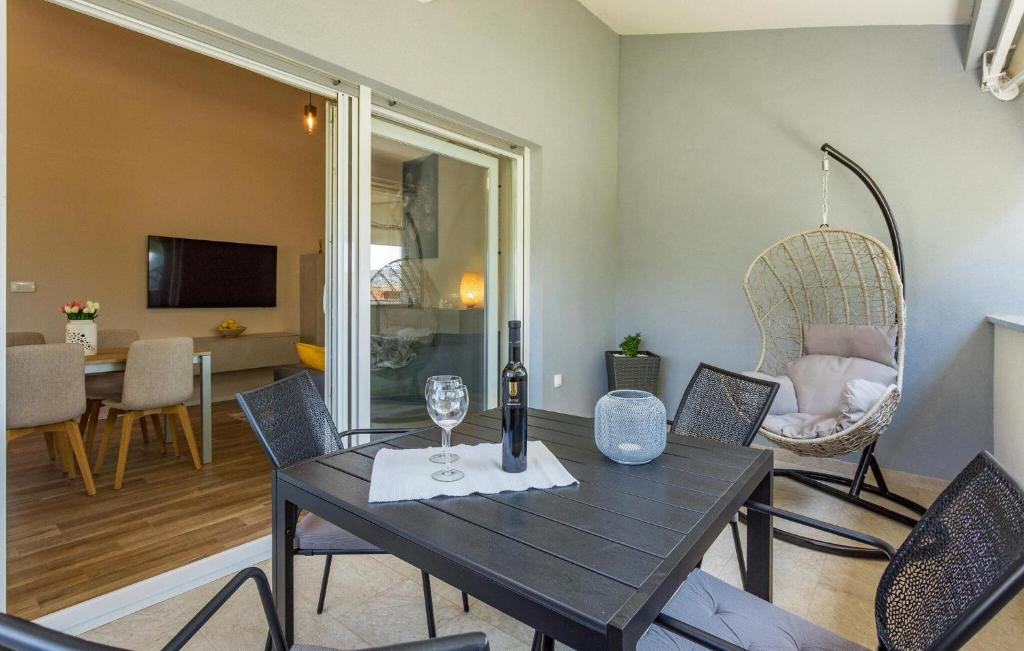 Amazing Apartment In Medulin With Wifi