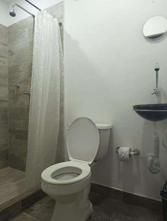 Koupelna v ubytování Hotel Prestige