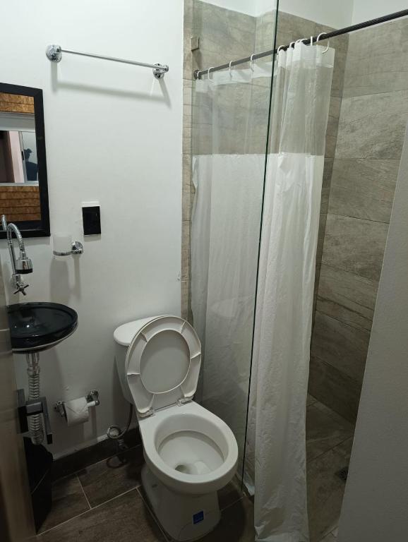 Koupelna v ubytování Hotel Prestige