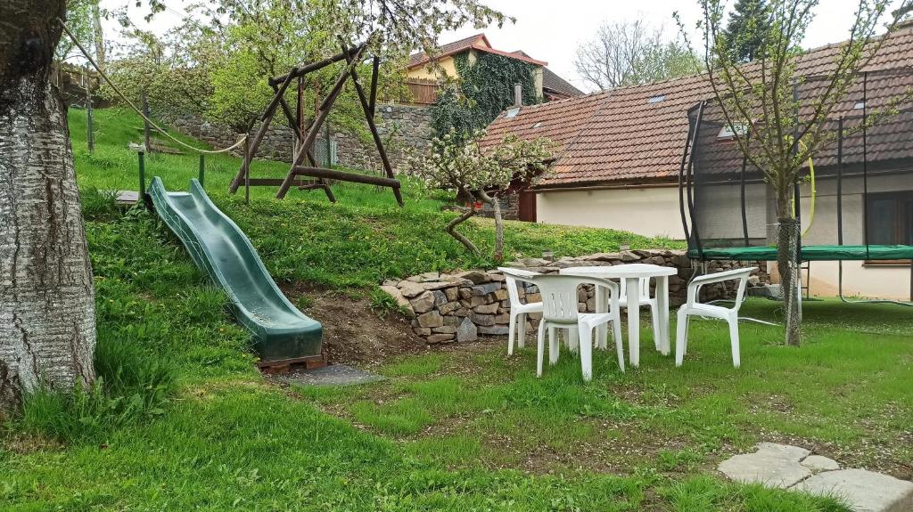 Zahrada ubytování Chaloupka u Vejvodů