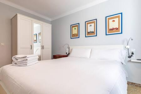 Posteľ alebo postele v izbe v ubytovaní Apartament el Llac