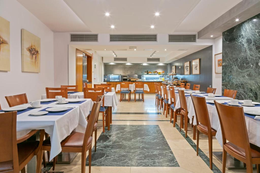 Hotel Acta Azul Barcelona - Resim 38