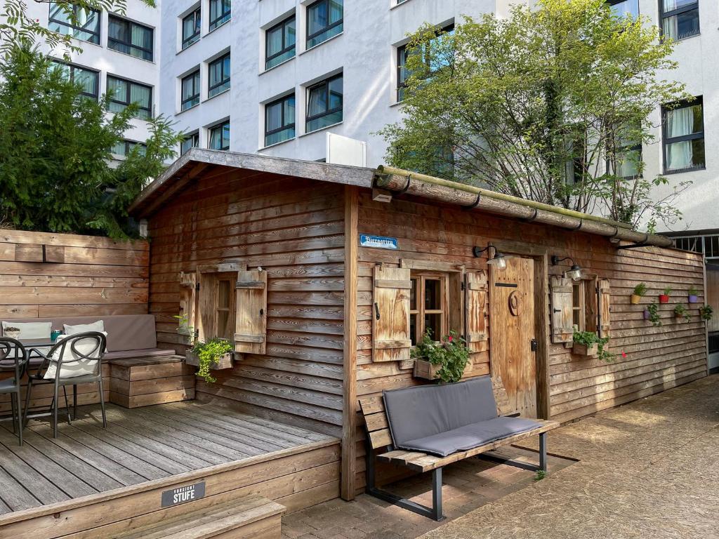 Cocoon Hauptbahnhof - Resim 21